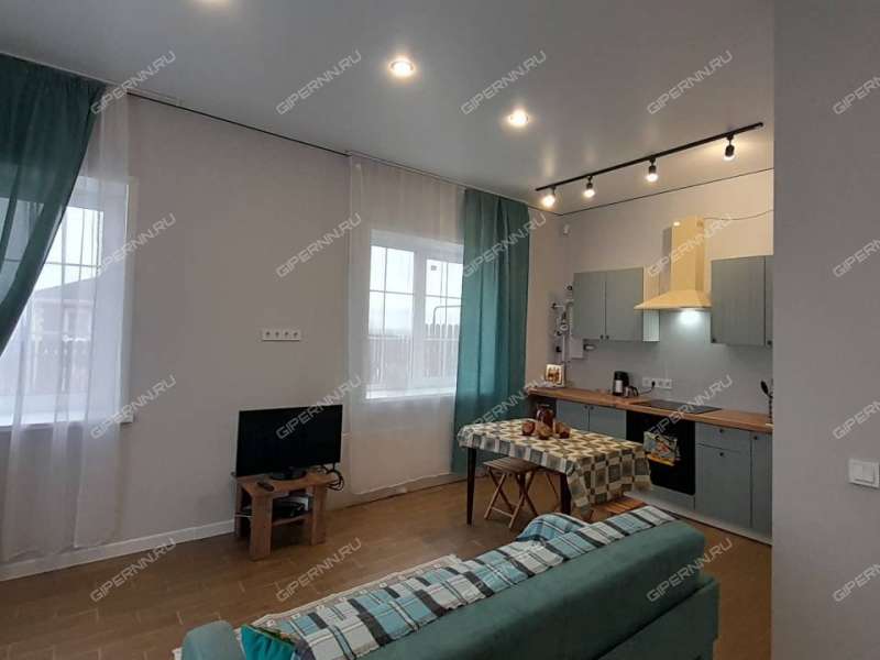 таунхаус на Центральная деревня Студенец