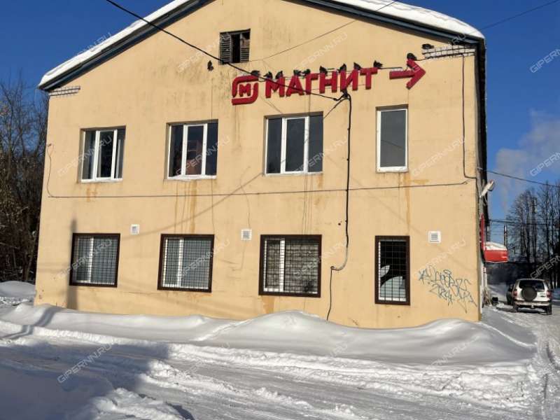 помещение под помещение свободного назначения на Школьной улице село Большое Мокрое