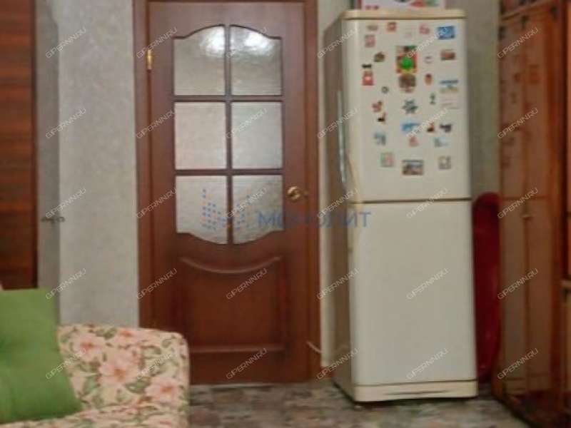 трёхкомнатная квартира на улице Коминтерна дом 14