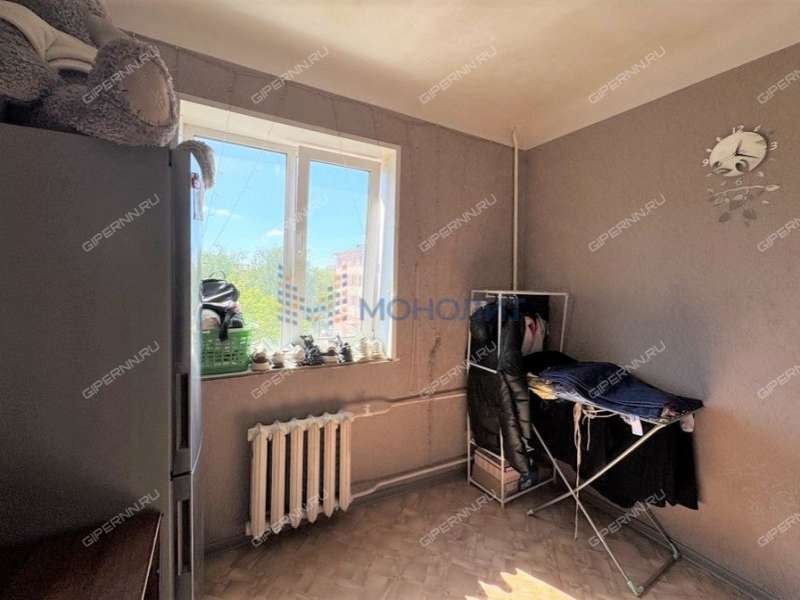 четырёхкомнатная квартира на улице Октябрьской Революции дом 37