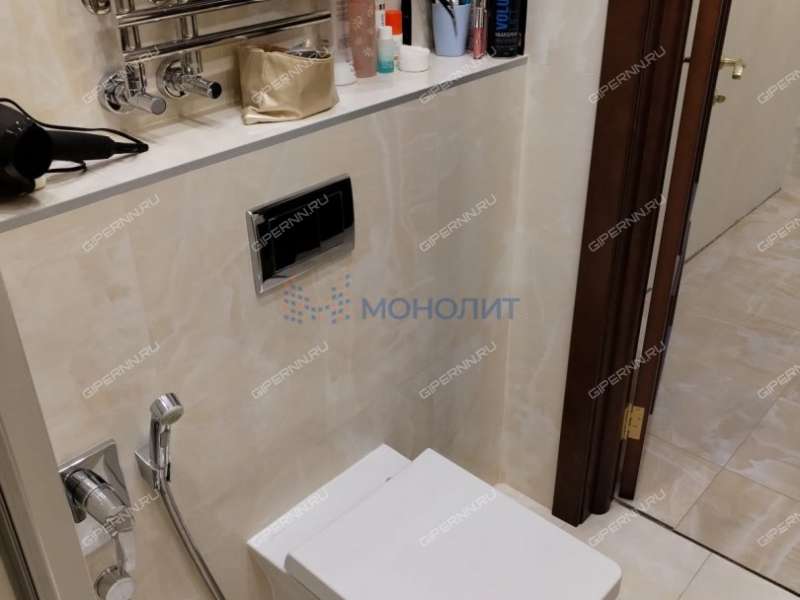 трёхкомнатная квартира на улице Дунаева дом 17