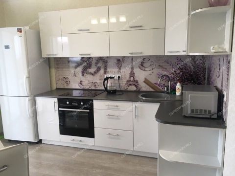 1-komnatnaya-ul-beketova-d-1 фото