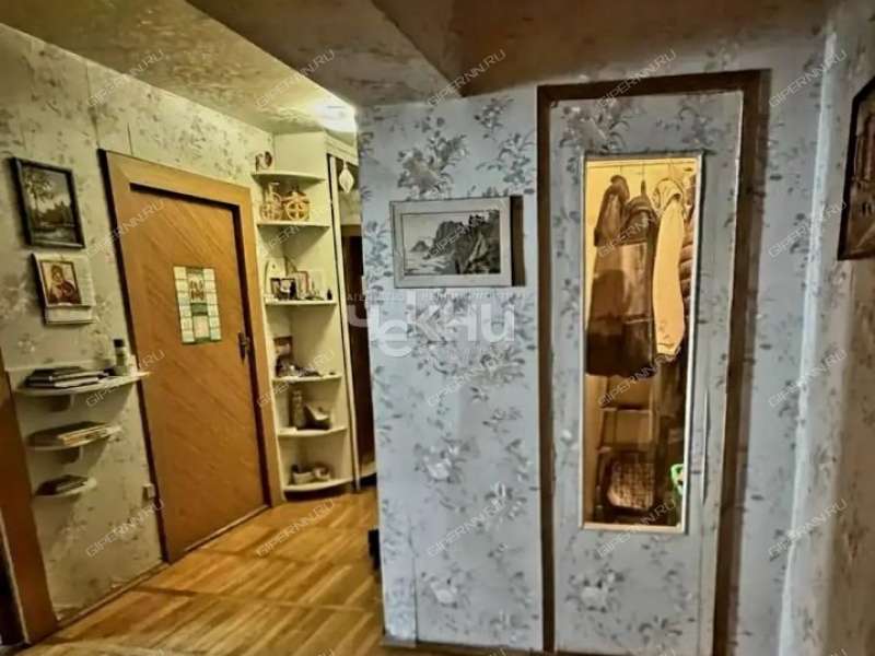 четырёхкомнатная квартира на Агрономической улице дом 136