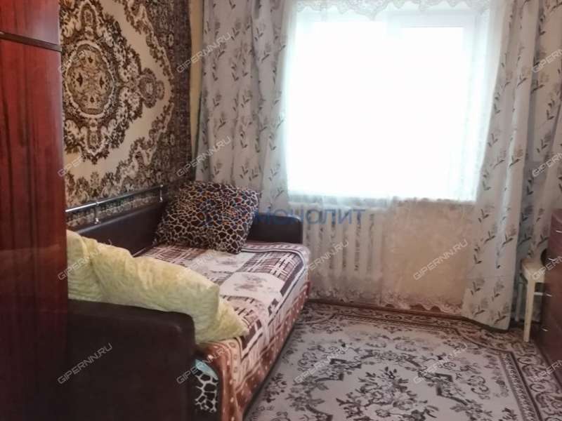 трёхкомнатная квартира на улице Строкина дом 8