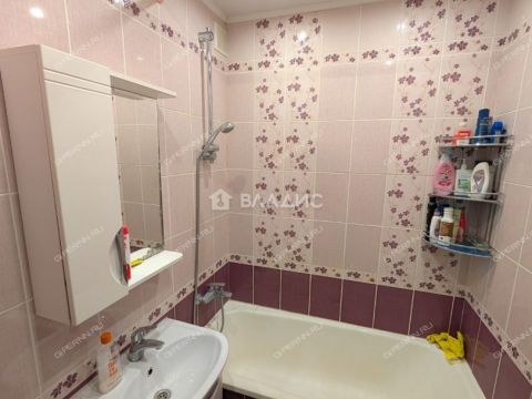 2-komnatnaya-ul-germana-lopatina-d-14 фото