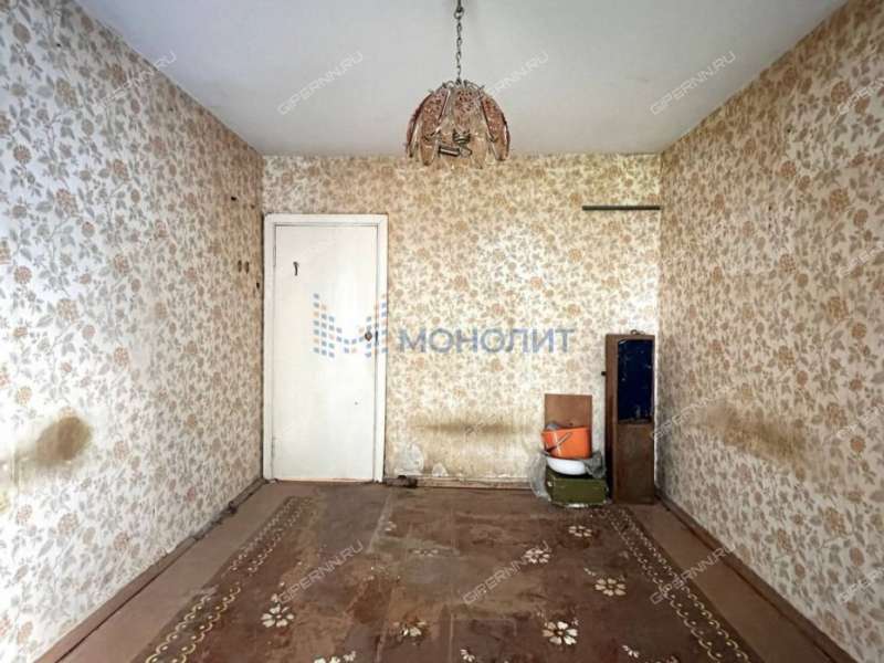 трёхкомнатная квартира на улице Маршала Голованова дом 33