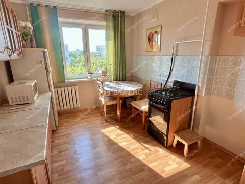 1-komnatnaya-ul-admirala-makarova-d-5 фото
