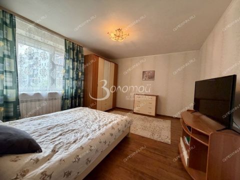 4-komnatnaya-ul-kerchenskaya-d-14a фото