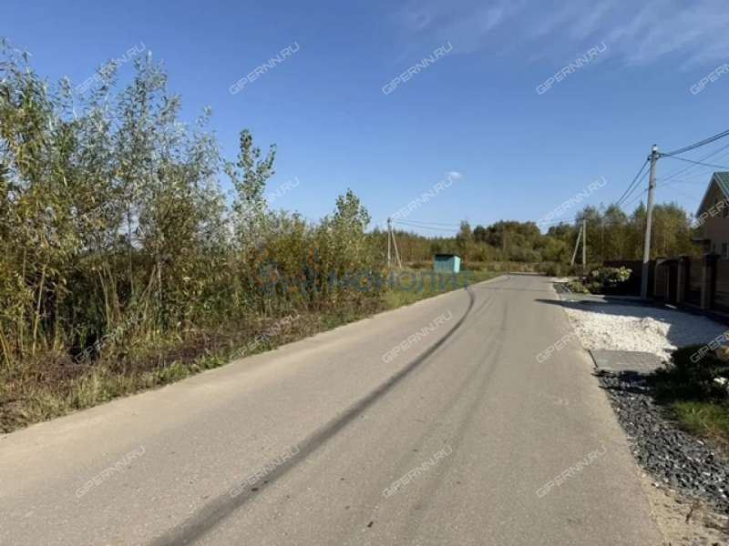 дом на улице Изумрудная деревня Каликино