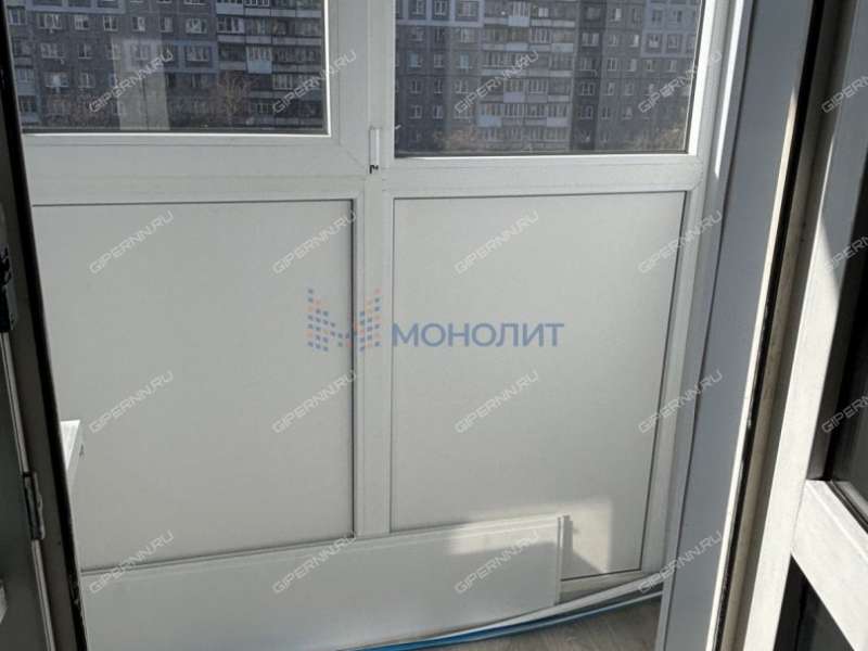 двухкомнатная квартира на проспекте Бусыгина дом 16