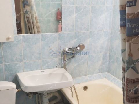 1-komnatnaya-ul-40-let-pobedy-d-1 фото