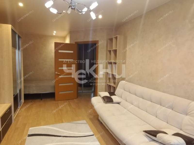 однокомнатная квартира на улице Родионова дом 165/12