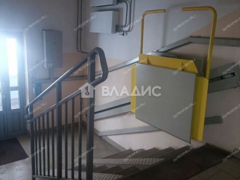 1-komnatnaya-prosp-korablestroiteley-d-70 фото