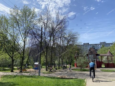 1-komnatnaya-ul-geroya-sovetskogo-soyuza-usilova-d-2-k3 фото