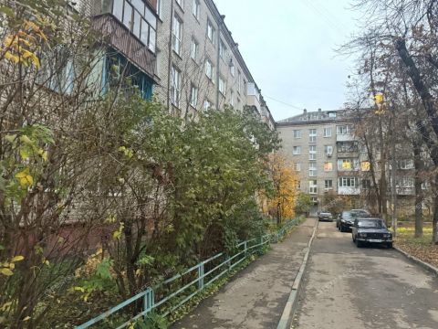 2-komnatnaya-prosp-oktyabrya-d-10 фото