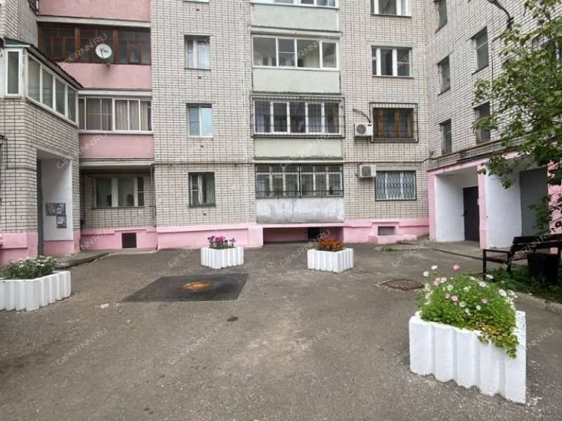 трёхкомнатная квартира на Октябрьской улице дом 5б город Дзержинск