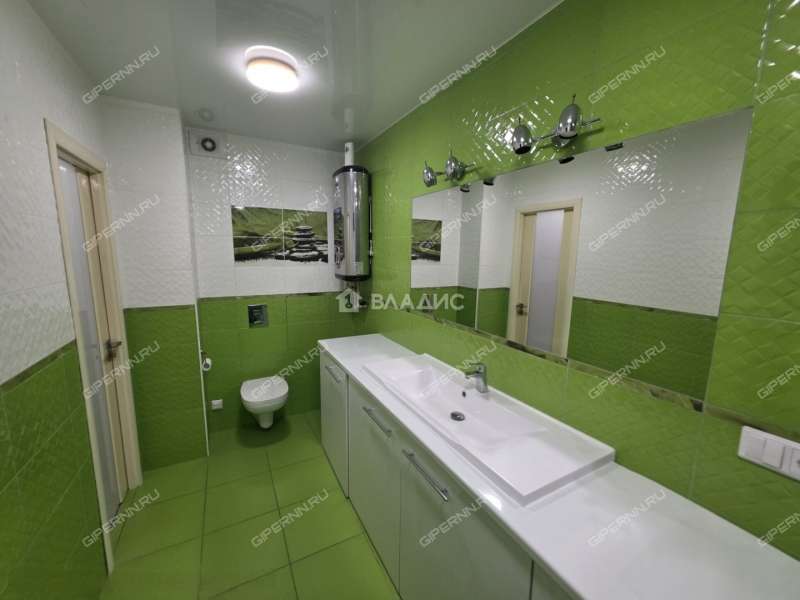 трёхкомнатная квартира на Белозерской улице дом 4