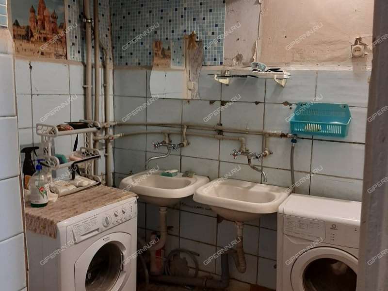 комната в доме 3 на улице Страж Революции