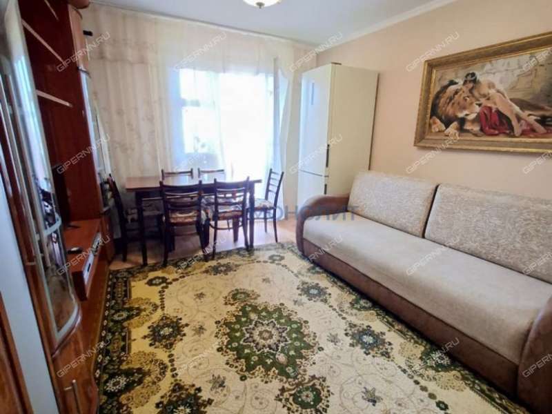 трёхкомнатная квартира на улице Римского-Корсакова дом 53