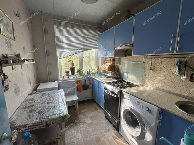 четырёхкомнатная квартира на Радужной улице дом 14