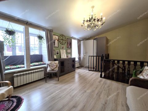 taunhaus-derevnya-novaya-derevnya-kstovskiy-rayon фото