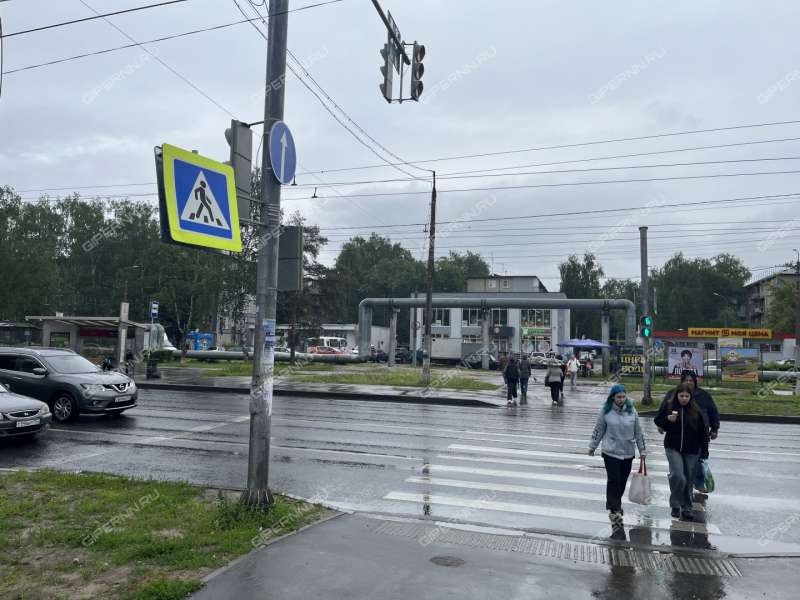 помещение под торговую площадь на Южном шоссе