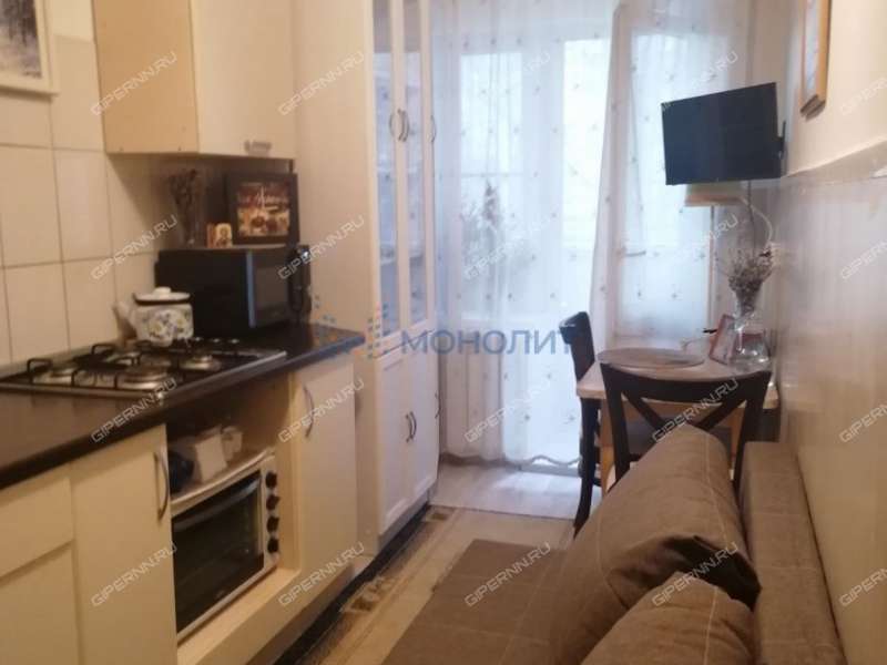 однокомнатная квартира на улице Челюскинцев дом 20