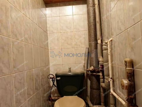 1-komnatnaya-ul-germana-lopatina-d-9a фото