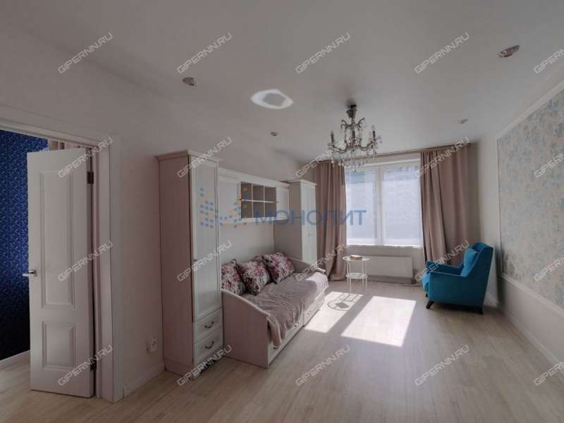 трёхкомнатная квартира на Лысогорской улице дом 89 к2