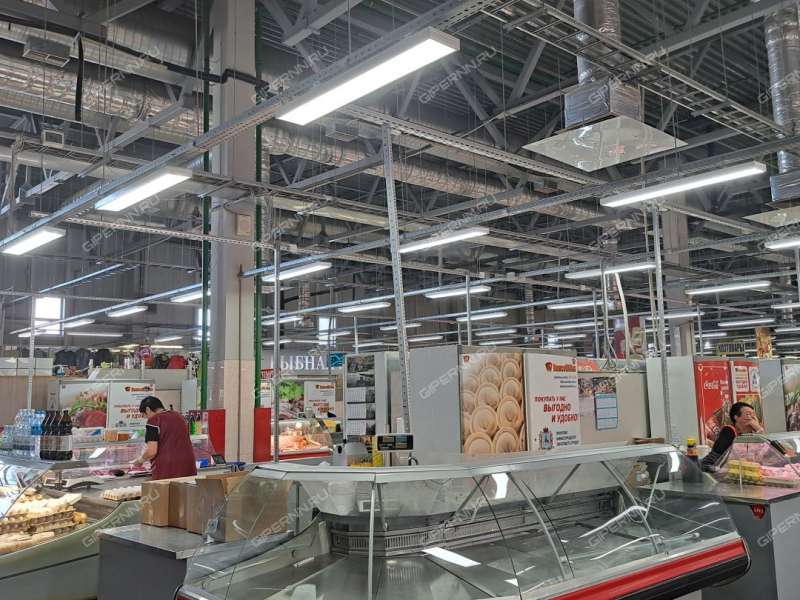 помещение под торговую площадь на Комсомольской площади