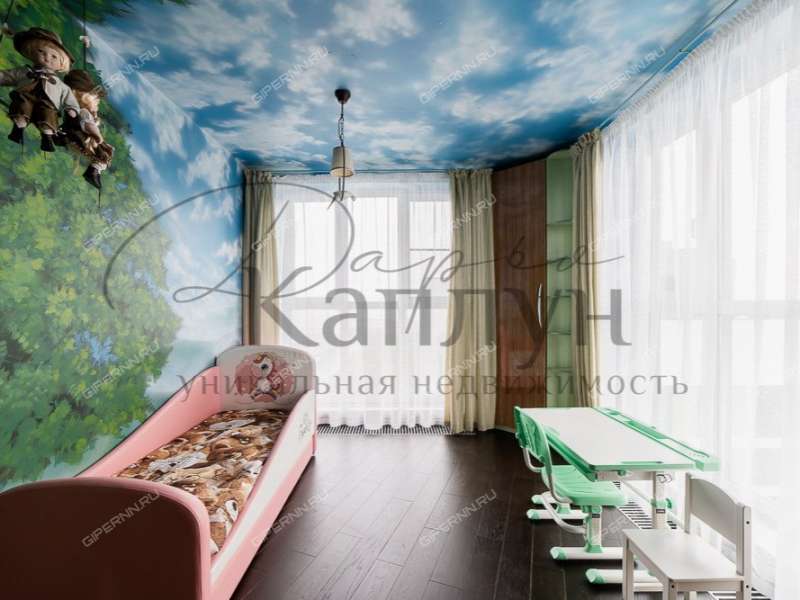 трёхкомнатная квартира на улице Родионова дом 192, к3