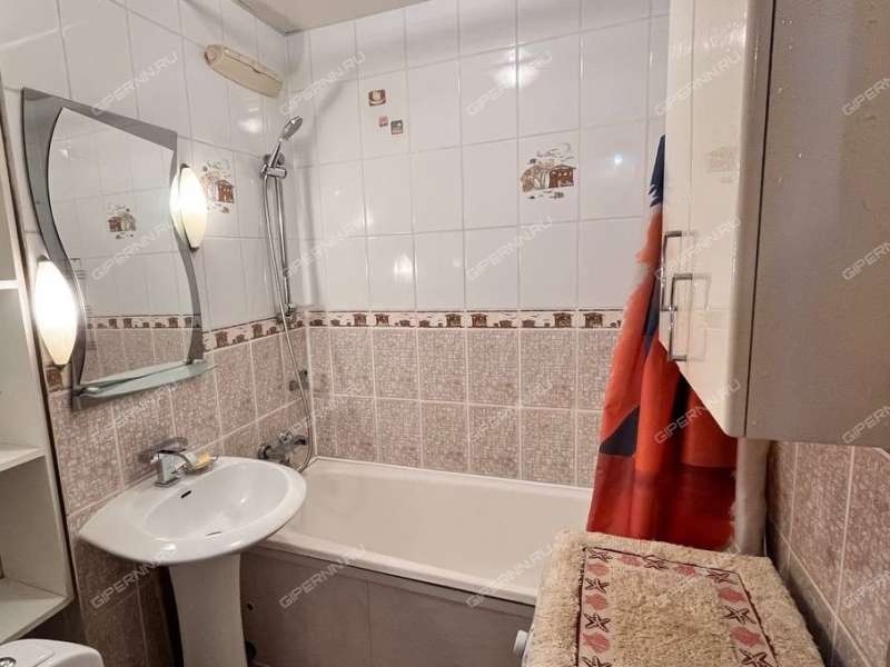 однокомнатная квартира на улице Максима Горького дом 65А