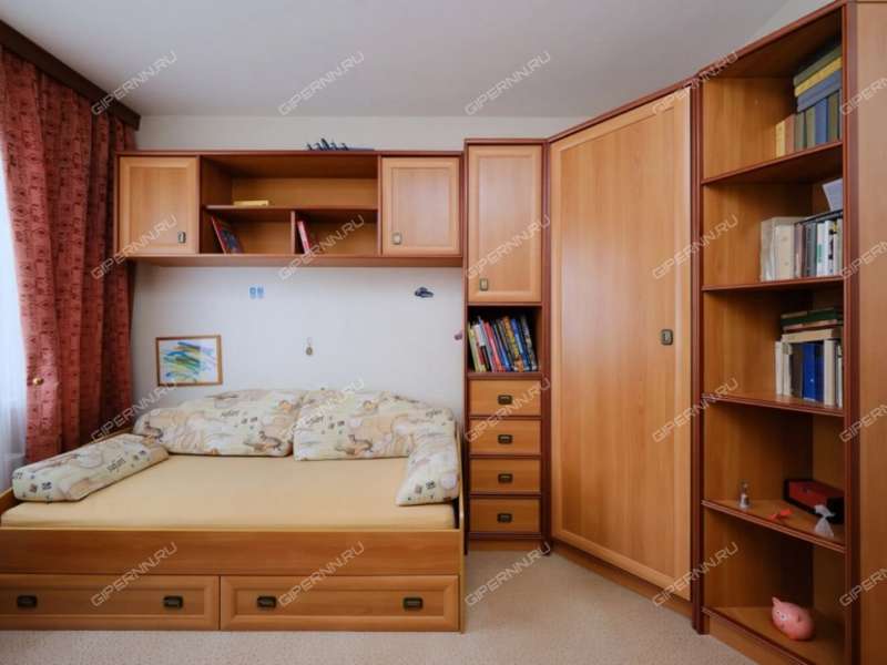 трёхкомнатная квартира на улице Янки Купалы дом 42