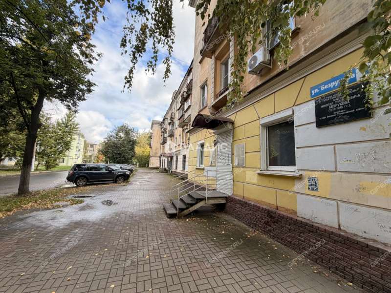 помещение под помещение свободного назначения на улице Героя Безрукова