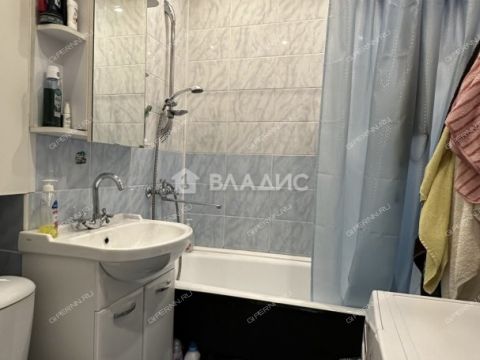 1-komnatnaya-ul-dolzhanskaya-d-9 фото