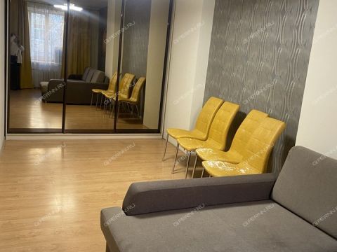 2-komnatnaya-ul-strazh-revolyucii-d-7 фото