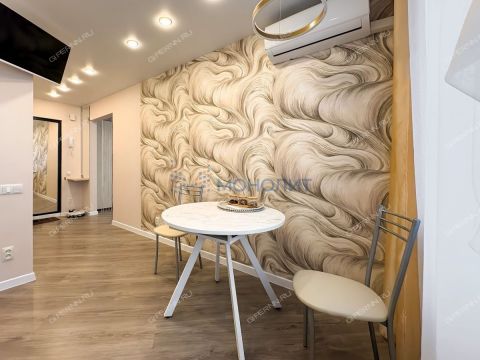 1-komnatnaya-ul-geroya-sovetskogo-soyuza-usilova-d-5 фото