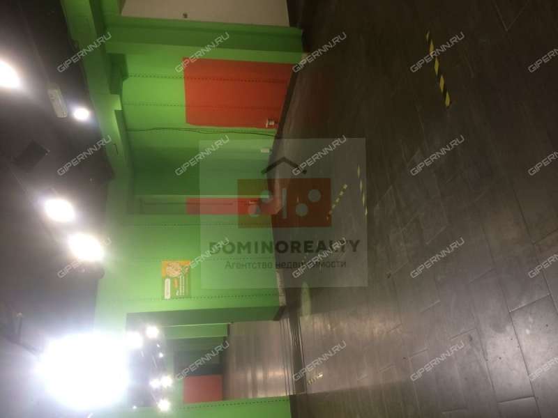 помещение под коммерческую недвижимость на улице Коминтерна