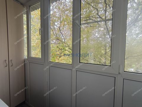 1-komnatnaya-ul-geroya-samochkina-d-14 фото