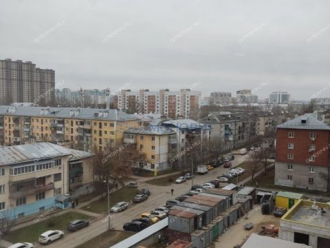 2-komnatnaya-ul-oktyabrskoy-revolyucii-d-42 фото