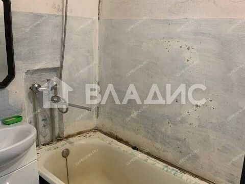 1-komnatnaya-ul-baumana-d-64-k1 фото