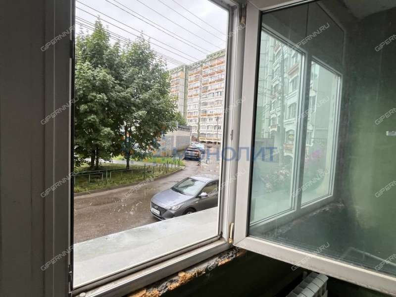 помещение под торговую площадь, недвижимость под общепит на улице Верхнепечёрская