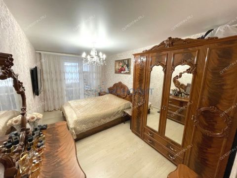 4-komnatnaya-ul-yasnaya-d-34 фото