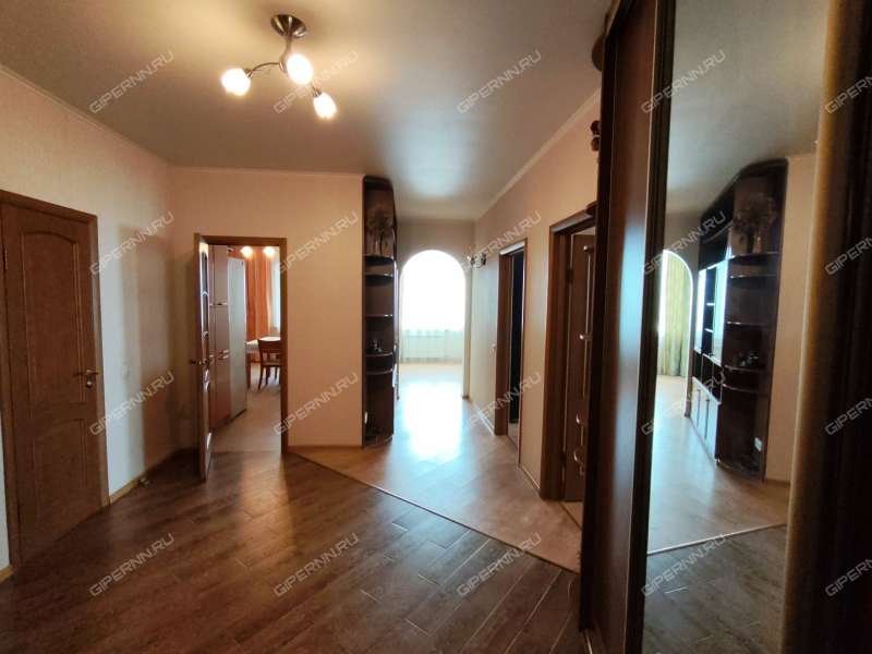 трёхкомнатная квартира на Краснозвёздной улице дом 7а