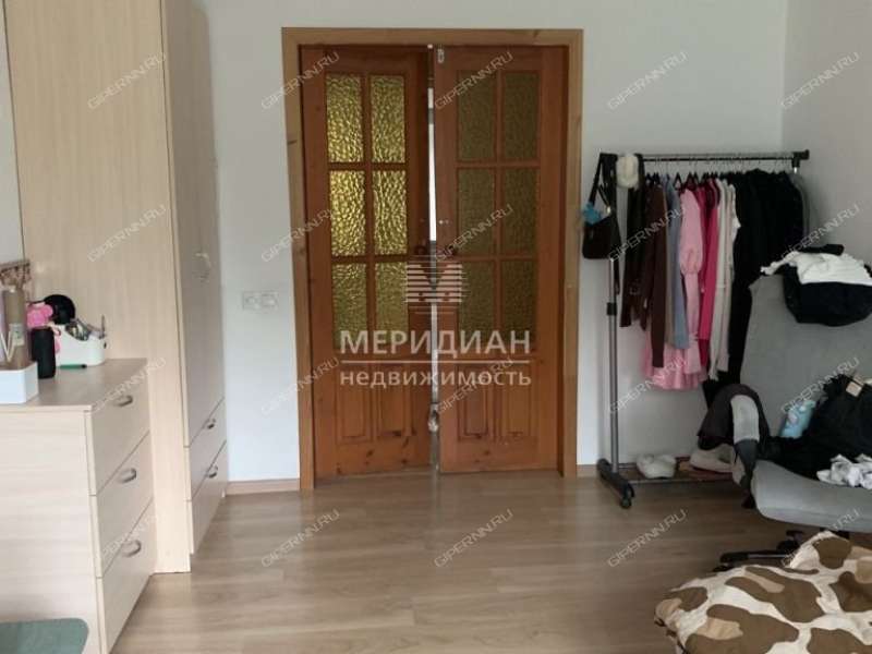 трёхкомнатная квартира на улице Мокроусова дом 23 к1