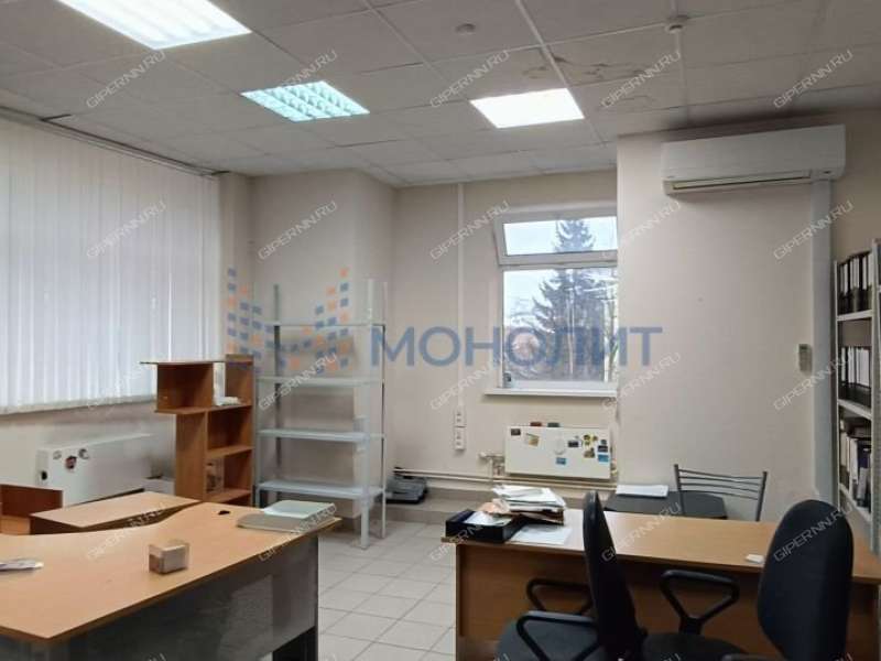 помещение под офис, торговую площадь на улице Черняховского