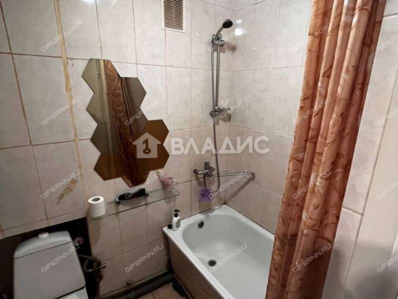 красноярск улица глинки квартира аренда. квартира нукус сутка. снять квартиру на глинки. Varcov bnakaran erebuni. глинки 1а омск квартиры.