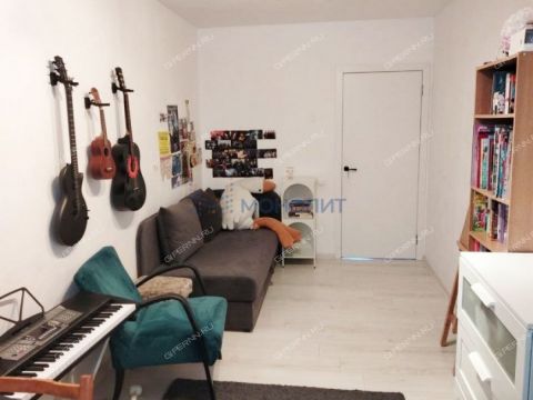 3-komnatnaya-ul-sergeya-esenina-d-16 фото