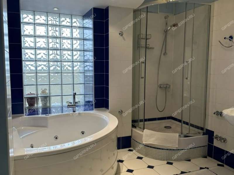 пятикомнатная квартира на Ошарской улице дом 88 к1