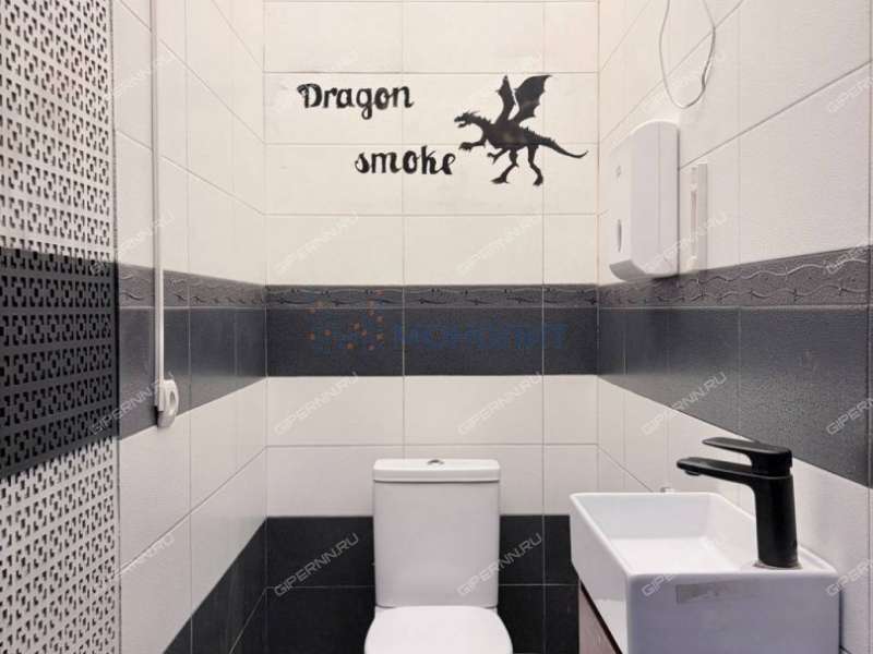 помещение под офис, торговую площадь на улице Чкалова